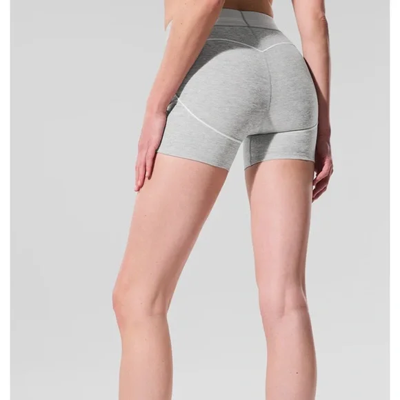 ALO Yoga 4” Alosoft High-Waist Heart Throb Short